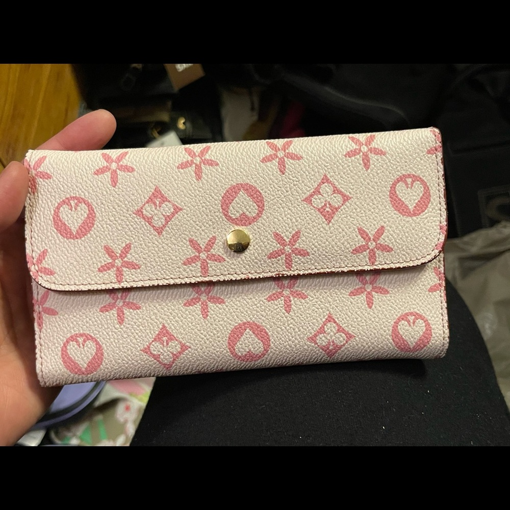 Pink wallet
